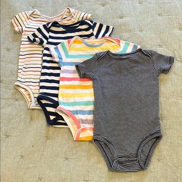 Set of 4 Striped Onesies 18M - Picture 1 of 5